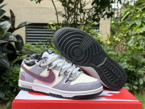 Authentic Nike SB Dunk Low TIE-DYE Lavender Purple