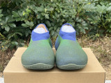 Authentic Yeezy Knit Runner “Fade Azure”