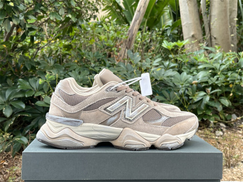 Authentic New Balance 9060 (20)