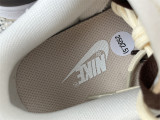 Authentic Nike SB Dunk Low Phantom Sanddrift-White