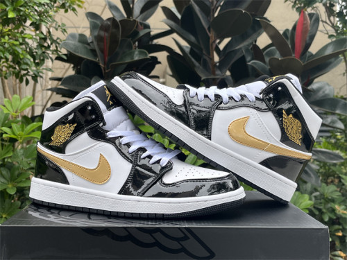 Authentic Air Jordan 1 Mid SE Black/Metallic Gold-White