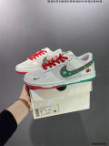 Authentic UN X Nike SB Dunk Low Christmas Day