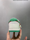 Authentic UN X Nike SB Dunk Low Christmas Day
