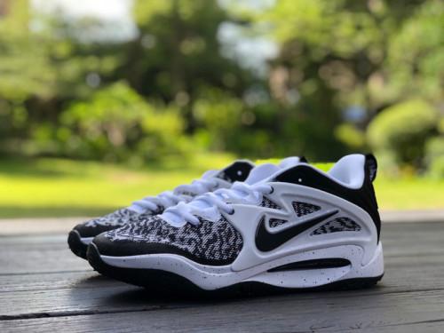 Authentic Nike KD 15 EP Black/White/Flower