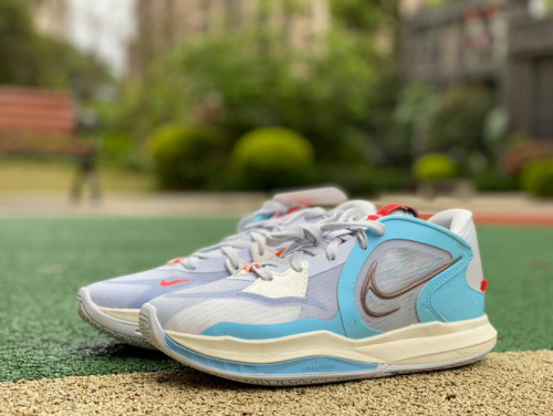 Authentic Nike Kyrie 5 Low EP Football Grey/Black Blue Chill
