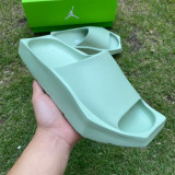Authentic WMNS Jordan Hex Mule SP BE Tifny