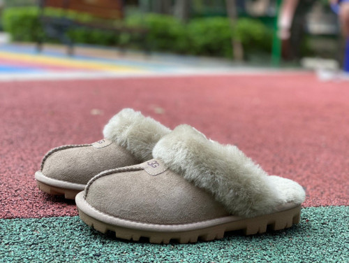 Authentic UGG Coquette Slipper (1)