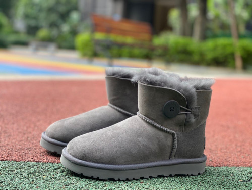 Authentic UGG Mini Bailey Button 11 Boots (16)