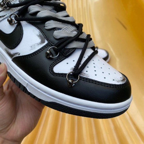 Authentic Nike Dunk Low Retro  Black