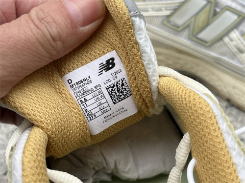 Authentic New Balance NB 1906R Wheat/White