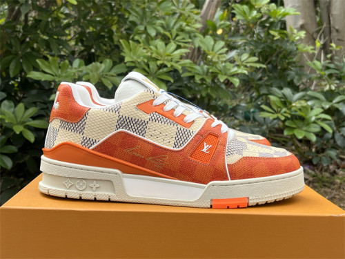 Authentic LV Trainer Sneaker Low Orange/Beige