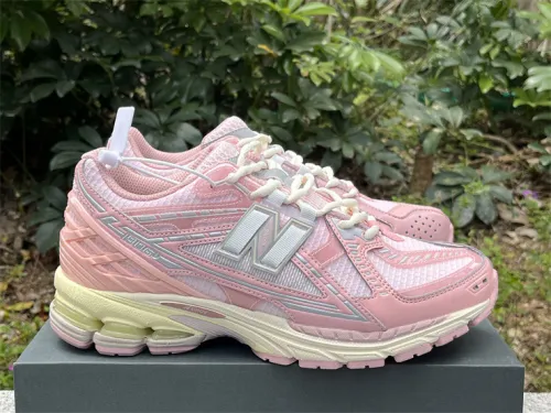 Authentic New Balance1906R Pink