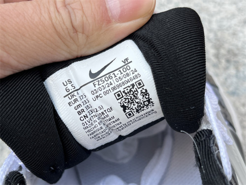 Authentic Nike V2K RUN White/Grey/Black
