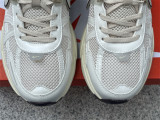 Authentic Nike V2K RUN White/Beige/Black