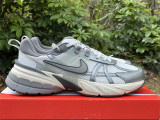 Authentic Nike V2K RUN White/Cool Grey