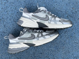 Authentic Nike V2K RUN White/Cool Grey