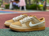 Authentic Nike SB Dunk Low Wheat