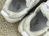 Authentic Nike V2K RUN Silver/White