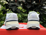 Authentic Nike V2K RUN White/Grey/Blue