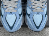 Authentic New Balance 9060 (42)