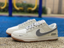 Authentic Nike Dunk Low x supreme Grey/White
