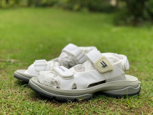 Authentic Balenciaga Tourist Sandal(1)