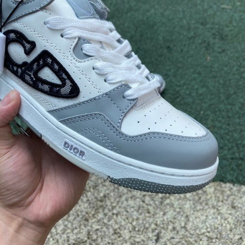 Authentic Dior B57 Mid Oblique Grey/White