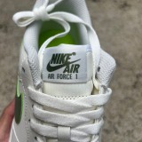 Authentic Nike Air Force 1 '07 White/Green