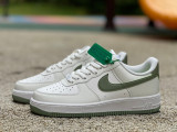 Authentic Nike Air Force 1 '07 White/Green