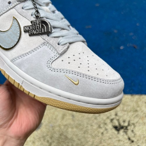 Authentic Nike Dunk x The North face North Golden