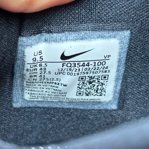 Authentic Nike Kobe 4 Protro Gold Medal