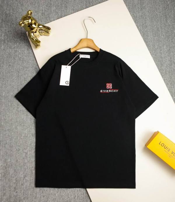 Givenchy T Shirt (96)