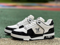 Authentic LV Arch Licht Sneaker White/Black
