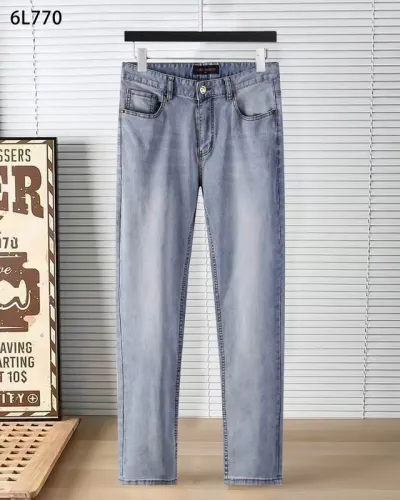 LV Jeans (48)
