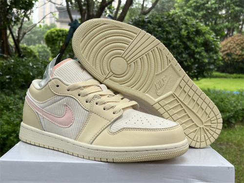 Authentic Air Jordan 1 Low SE Muslin/Legend Pink Sail