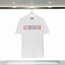 Moschino T-shirt S-XXL (30) Moschino T-shirt S-XXL (30)