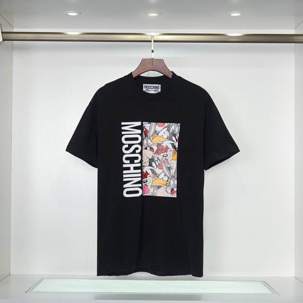 Moschino T-shirt S-XXL (44)
