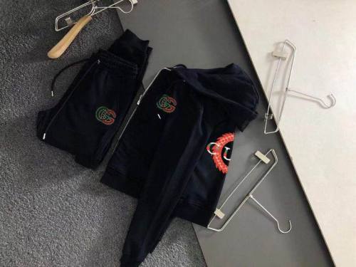 Gucci Long suit M-5XL (130)