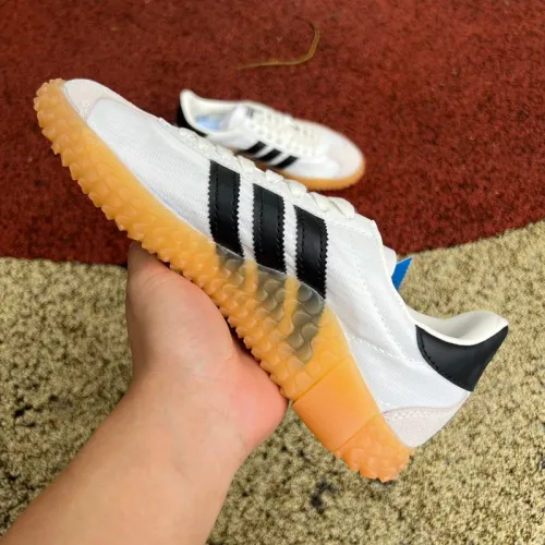 Authentic Adidas originals Country Kamanda Black/White