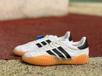 Authentic Adidas originals Country Kamanda Black/White