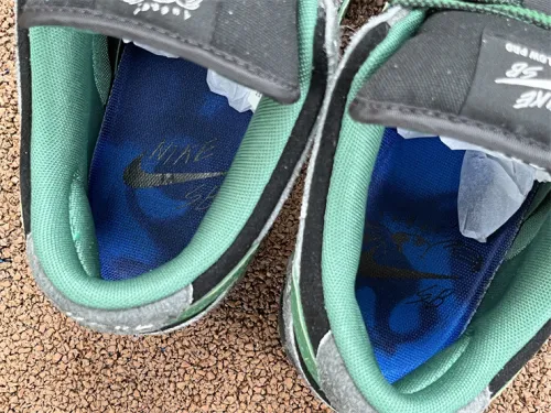Authentic There Skateboards x Nike SB Dunk Low Black/Green