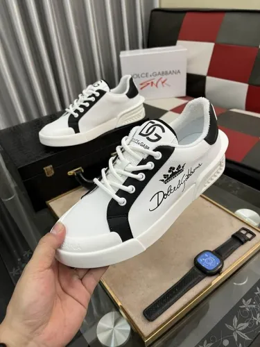 Authentic DG Sneakers sz38-46 (42)