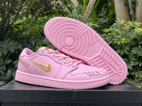 Authentic Air Jordan 1 Low“ Method of Make” Pink/Gold
