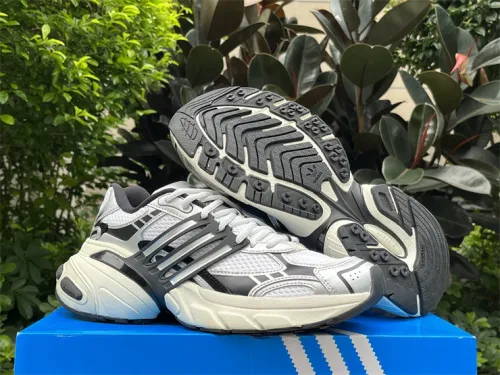 Authentic Adidas ADISTAR XLG Black/Silver