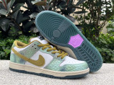 Authentic Alexis Sablone x Nike Dunk Low SB ”Chameleon“