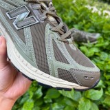 Authentic New Balance 1906R M1906RWF Olive