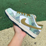 Authentic Nike Dunk Low Oil green/White