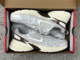 Authentic Nike V2K RUN Grey/Brown
