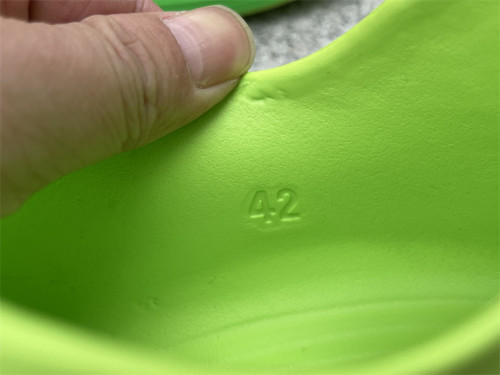 Authentic Nike ReactX Rejuven8 Green Strike