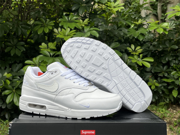 Authentic Supreme x Nike Air Max 1 '87 White